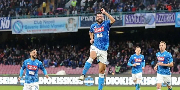 Наполи - Болонья