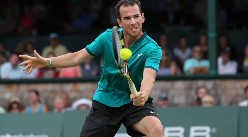 Джордан Томпсон - Адриан Маннарино