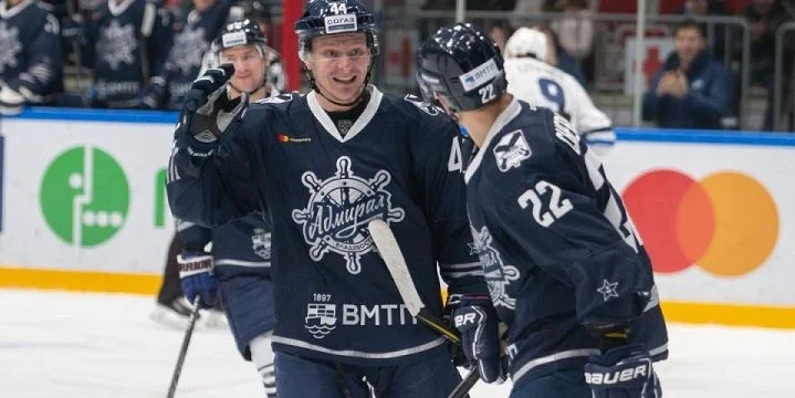 Адмирал - Амур