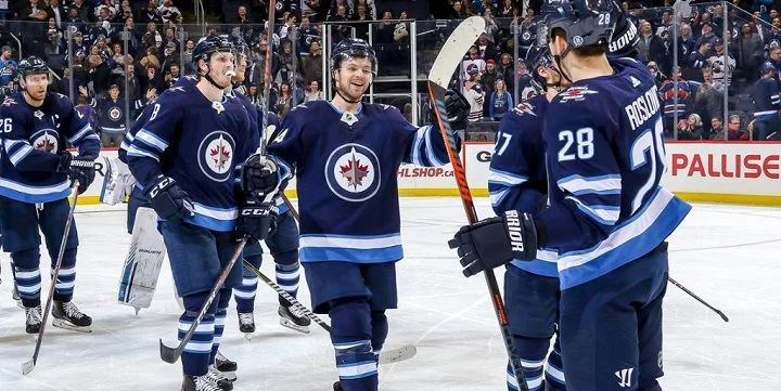 Виннипег Джетс - Анахайм