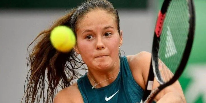 Дарья Касаткина - Тимеа Бачински