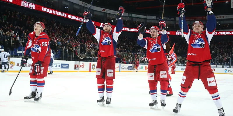 Шанхайские Драконы - Локомотив