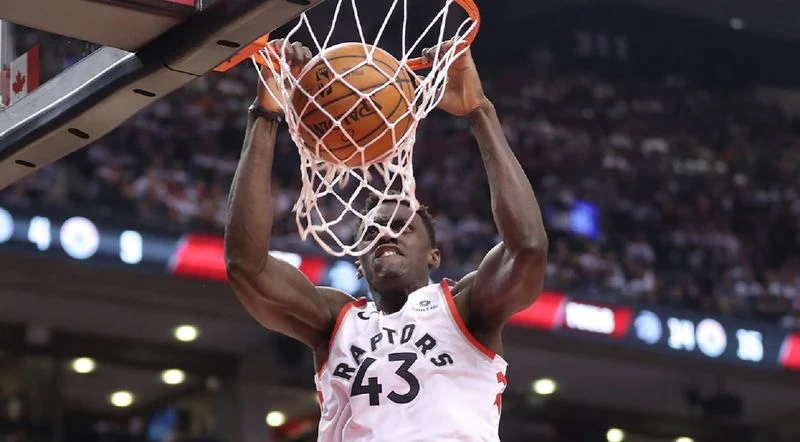 Торонто - Сакраменто