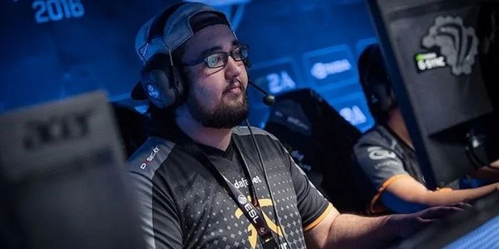 Fnatic - J.Storm Fnatic - J.Storm