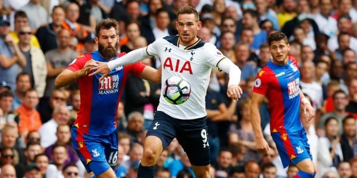 Кристал Пэлас - Тоттенхэм Кристал Пэлас - Тоттенхэм