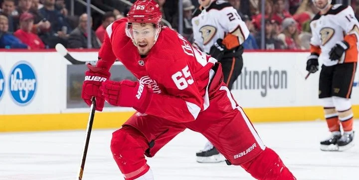 Детройт - Торонто