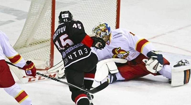 Трактор - Йокерит