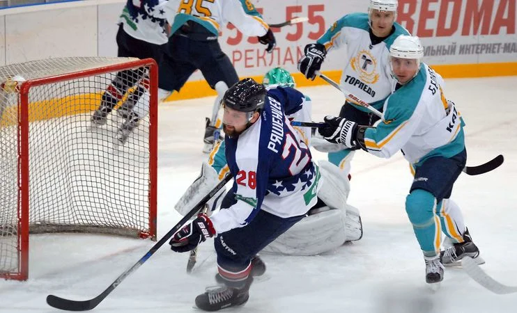 ХК Саров - Торпедо