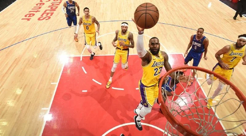 Индиана - Лейкерс