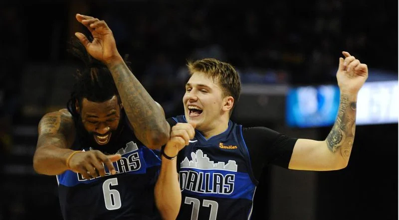 Даллас - Шарлотт Даллас - Шарлотт