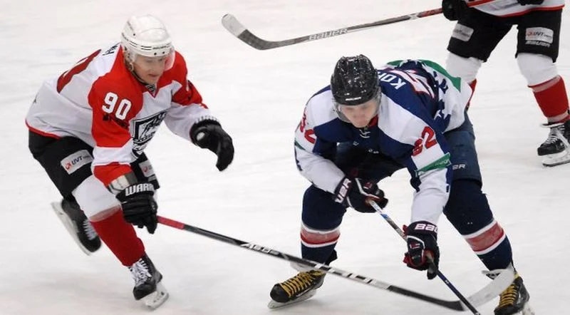 Нефтяник Ал - ХК Саров