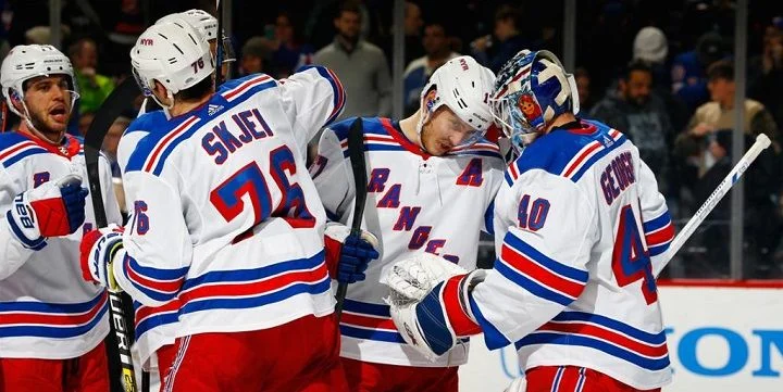 Рейнджерс - Каролина Рейнджерс - Каролина