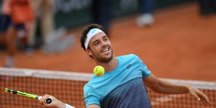 Крис Гарин - Марко Чеккинато