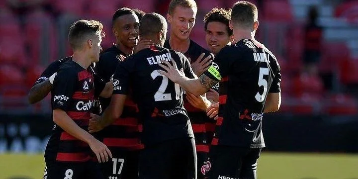 Аделаида Юнайтед - Вестерн Сидней Уондерерс