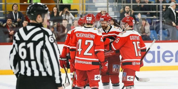 Автомобилист - Нефтехимик