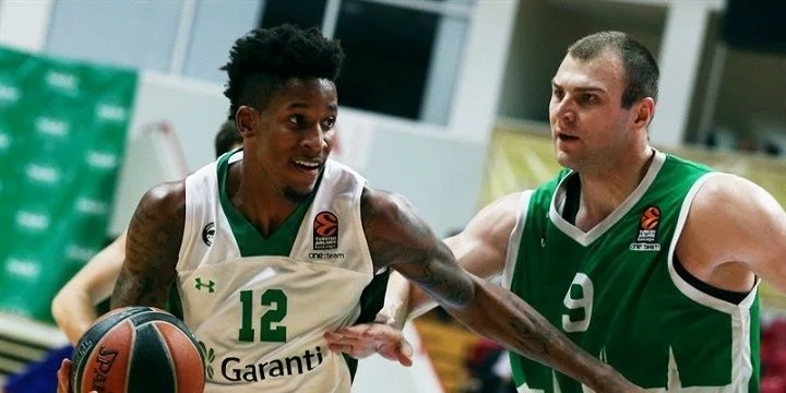 Дapюшшaфaкa - Фенербахче