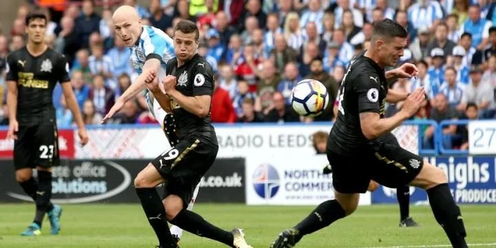 Ньюкасл - Хаддерсфилд