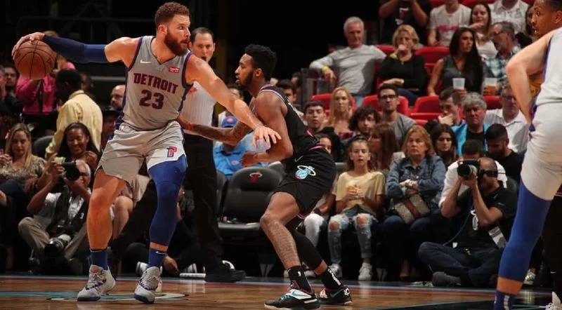 Детройт - Индиана