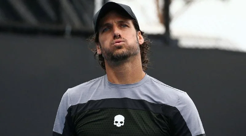 Душан Лайович - Фелисиано Лопес