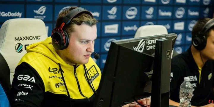 Natus Vincere - ENCE Natus Vincere - ENCE