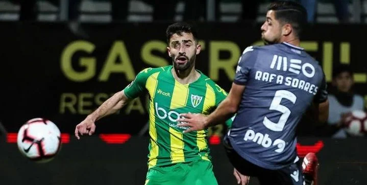 Витория Гимарайнш - Маритиму Витория Гимарайнш - Маритиму