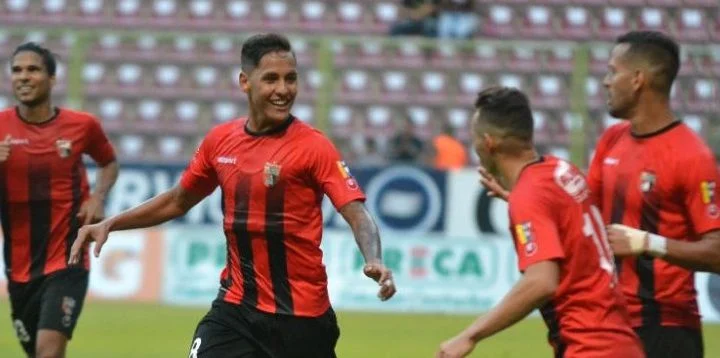 Депортиво Лара - Эмелек Депортиво Лара - Эмелек