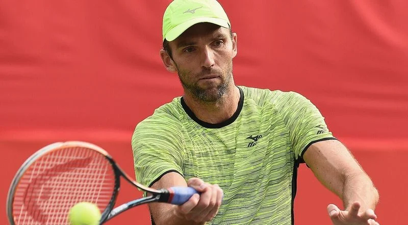 Иво Карлович - Мэтью Эбден Иво Карлович - Мэтью Эбден