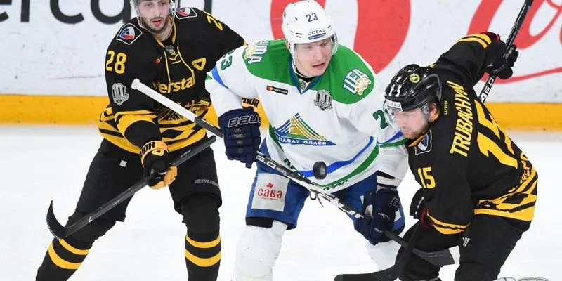 Автомобилист - Салават Юл Автомобилист - Салават Юл