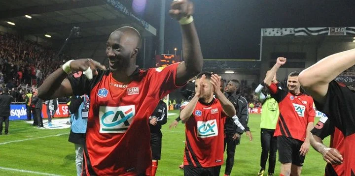 Генгам - Дижон Генгам - Дижон