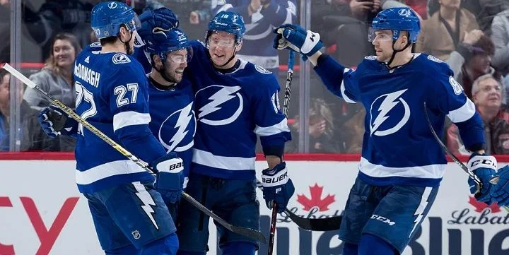 Тампа - Аризона