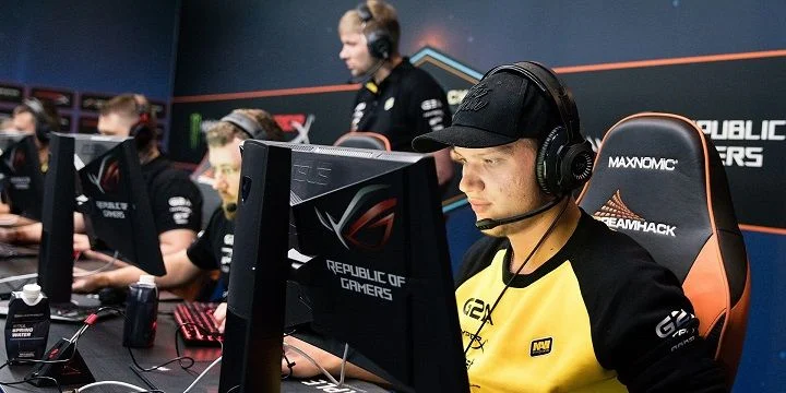 Natus Vincere - Vici Gaming