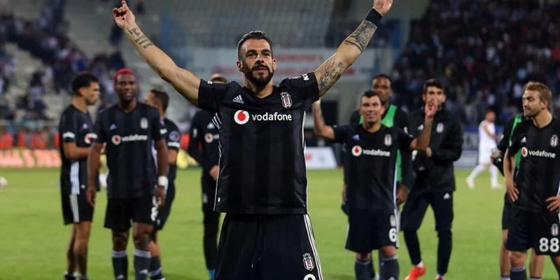 Ризеспор - Бешикташ