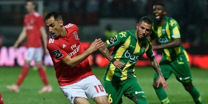 Тондела - Портимоненси