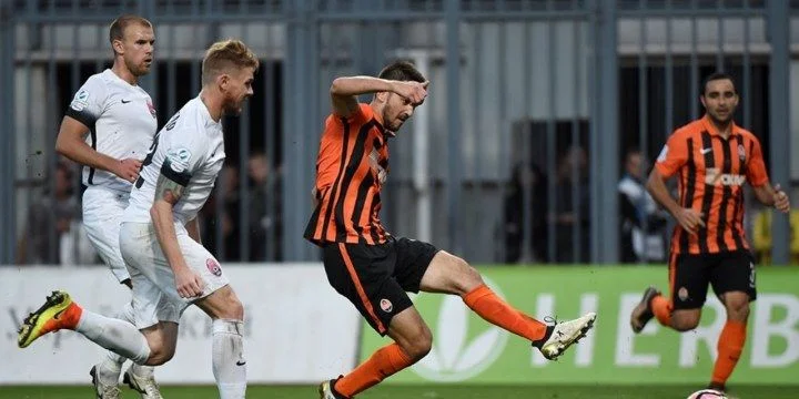 Шахтер Донецк - Заря