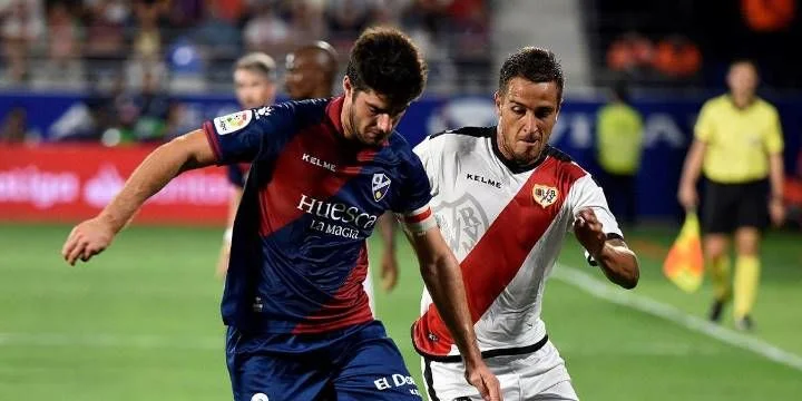 Райо Вальекано - Уэска