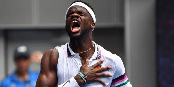 Хауме Муньяр - Фрэнсис Тиафо