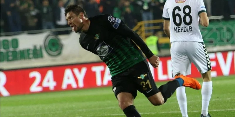 Акхисарспор - Умраниспор