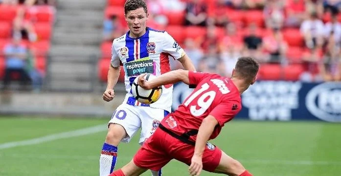 Брисбен Роар - Аделаида Юнайтед