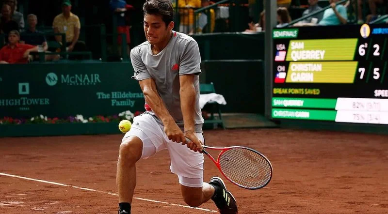 Роберто Карбальес-Баэна - Крис Гарин