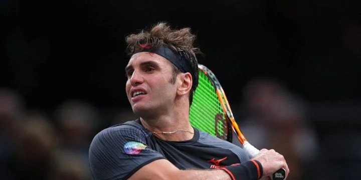 Малек Жазири - Леонардо Майер