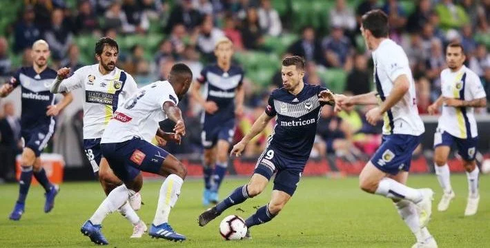 Мельбурн Виктори - Веллингтон Феникс