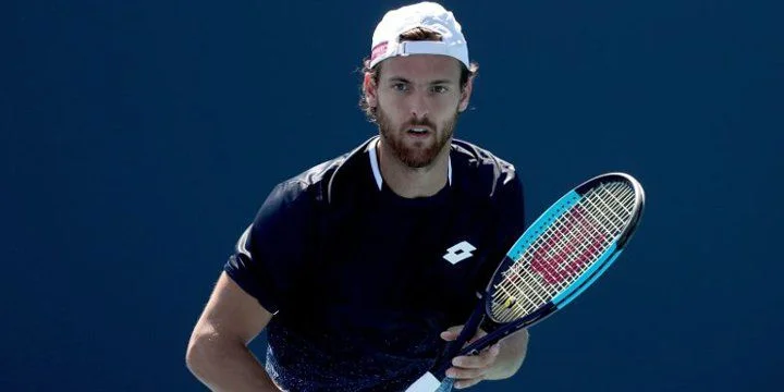 Фрэнсис Тиафо - Жоао Соуза Фрэнсис Тиафо - Жоао Соуза