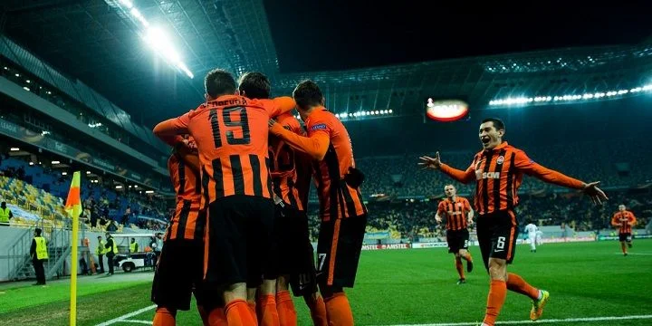 Заря - Шахтер Донецк