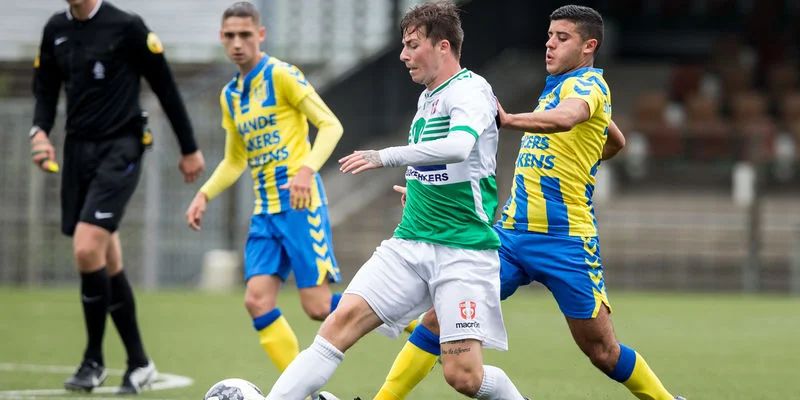 Эксельсиор - Ваалвейк