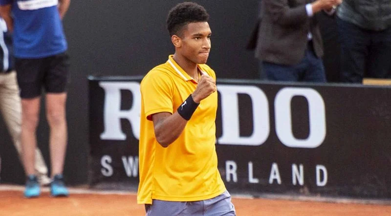 Феликс Оже-Альяссим - Стив Джонсон Феликс Оже-Альяссим - Стив Джонсон