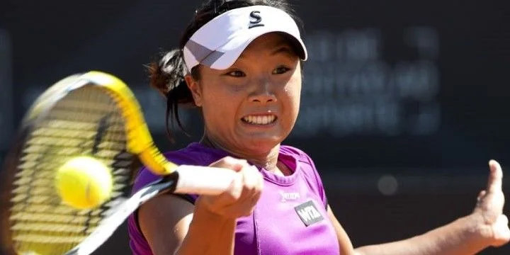 Куруми Нара - Далила Якупович Куруми Нара - Далила Якупович