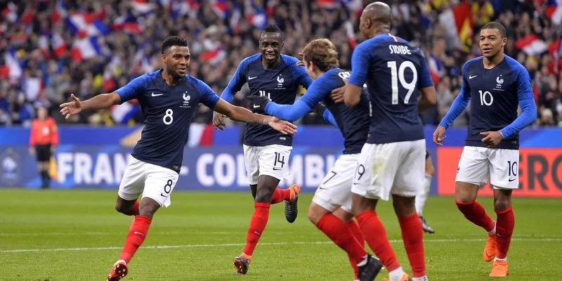 Франция - Боливия