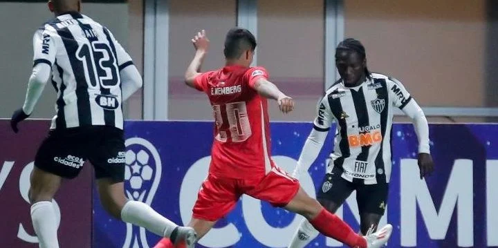 Атлетико Минейро - Сан Паулу Атлетико Минейро - Сан Паулу