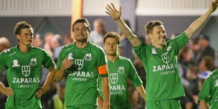 Бентли Гринс - Мельбурн Найтс