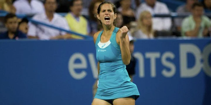 Юлия Гёргес - Петра Мартич